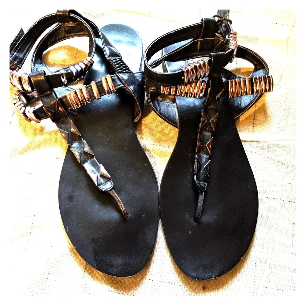 Black flat sandals